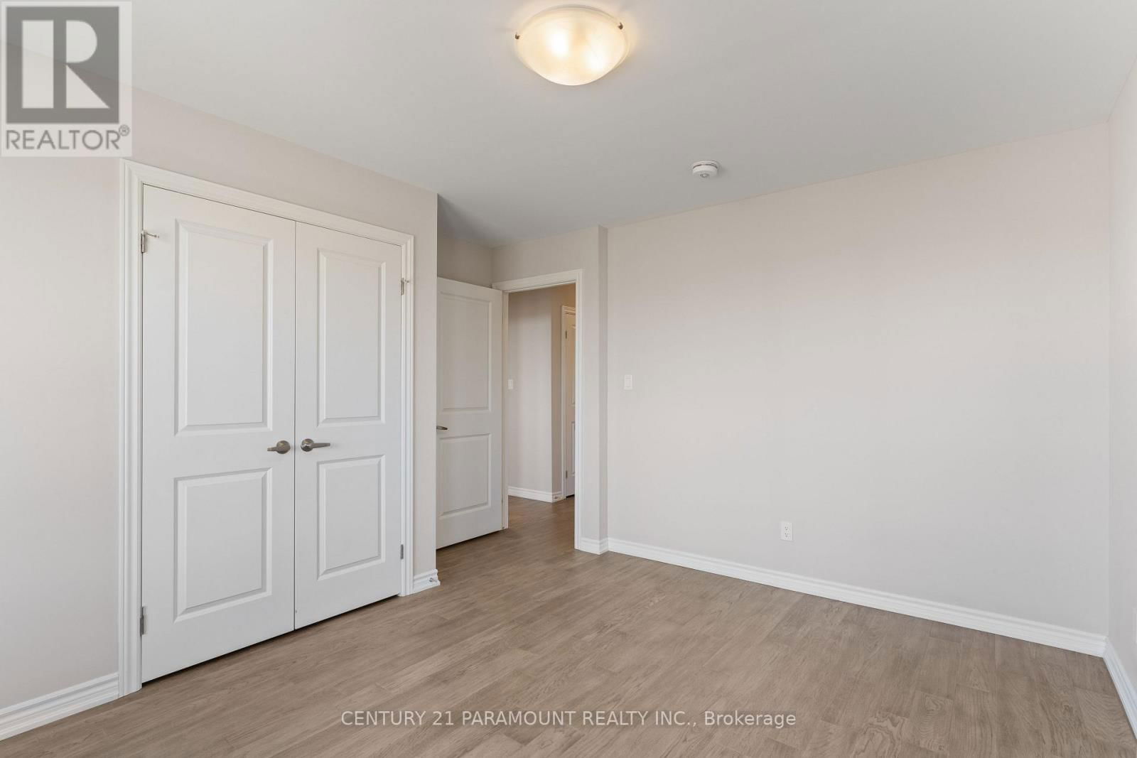 72 BRADLEY AVENUE Image 29