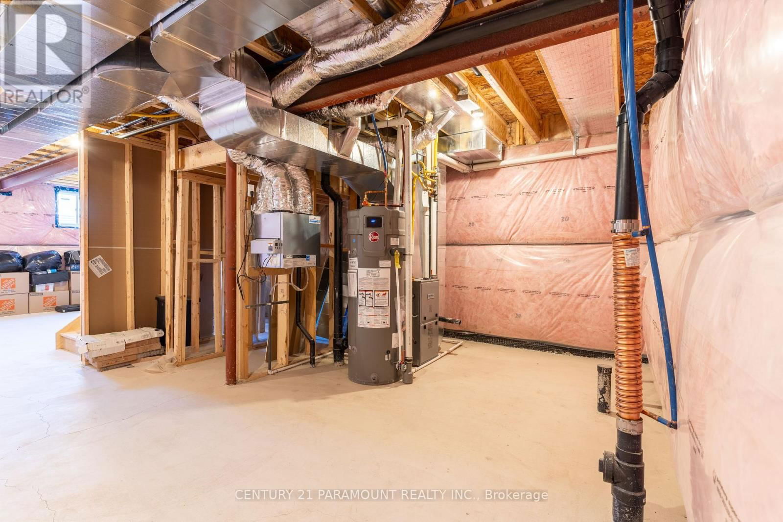 72 BRADLEY AVENUE Image 37