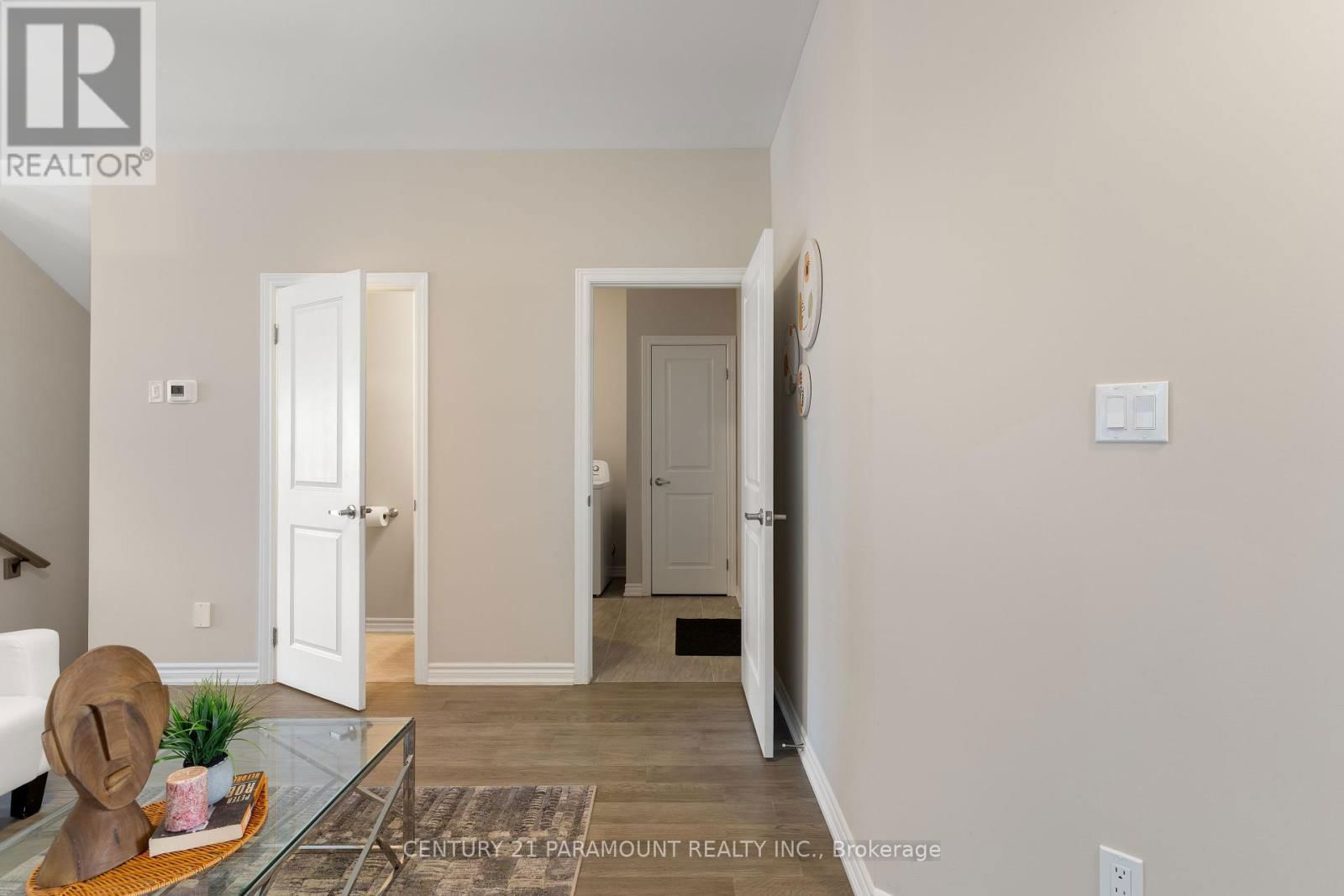 72 BRADLEY AVENUE Image 8