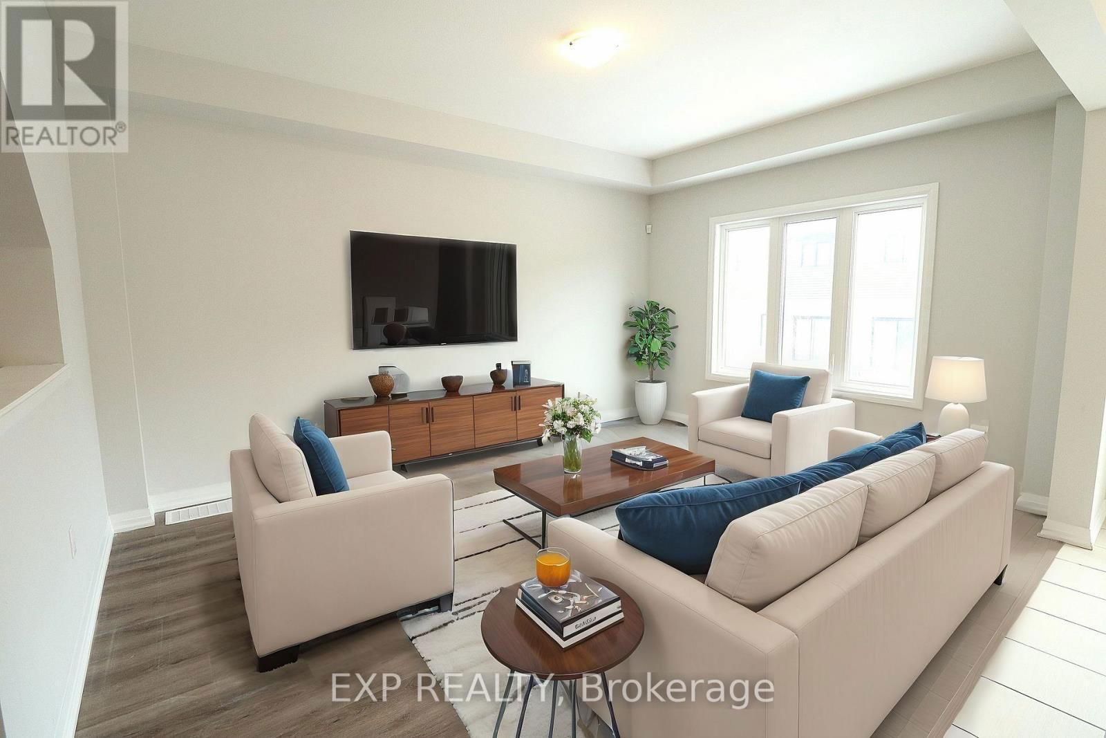 24 - 4552 PORTAGE ROAD Image 2