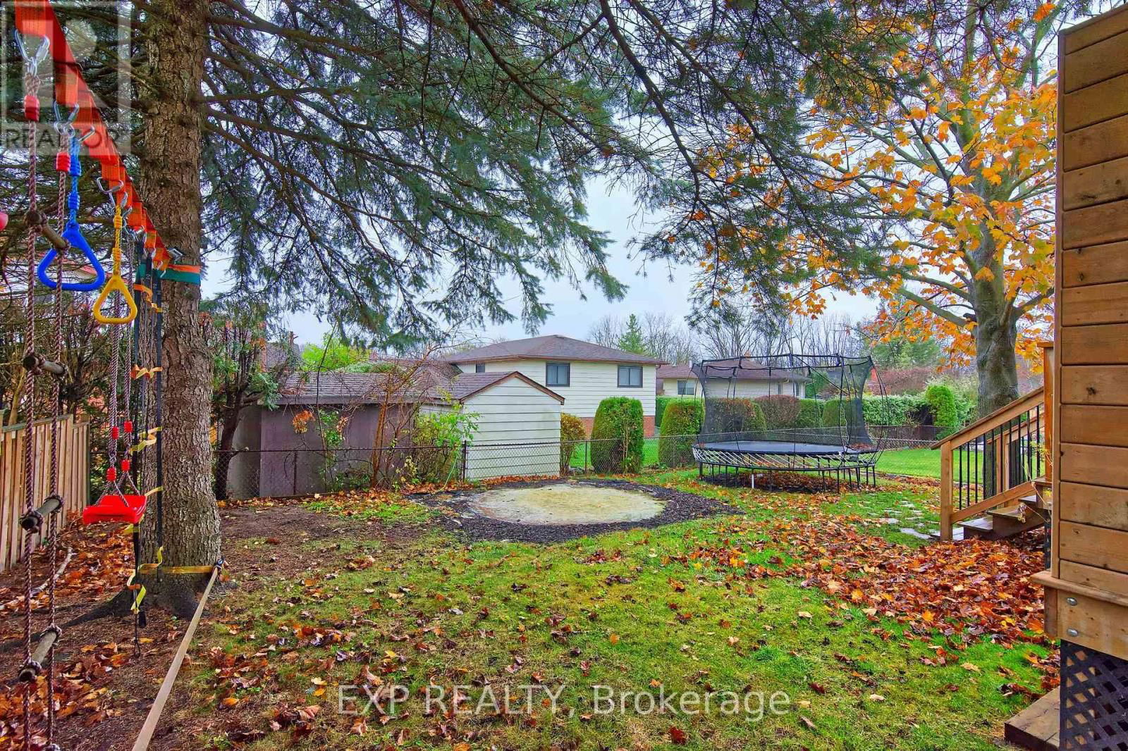 1986 ALDERSBROOK ROAD Image 35
