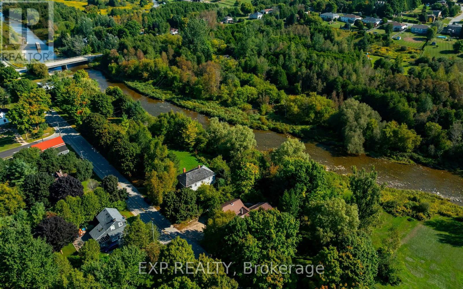 16 MILL STREET Image 37