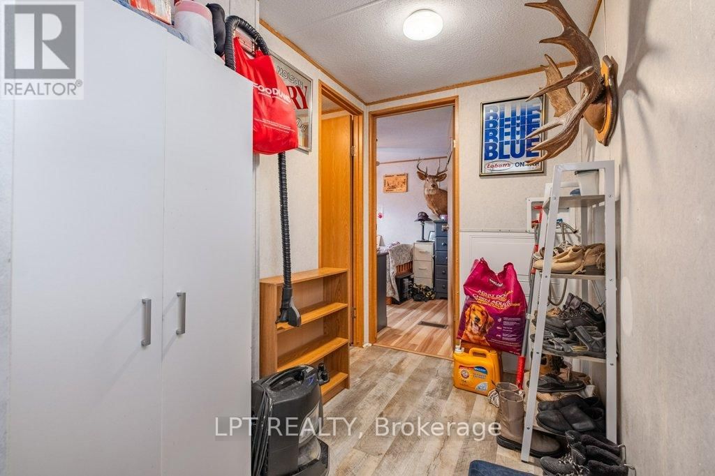 19 - 5633 BATH ROAD Image 10