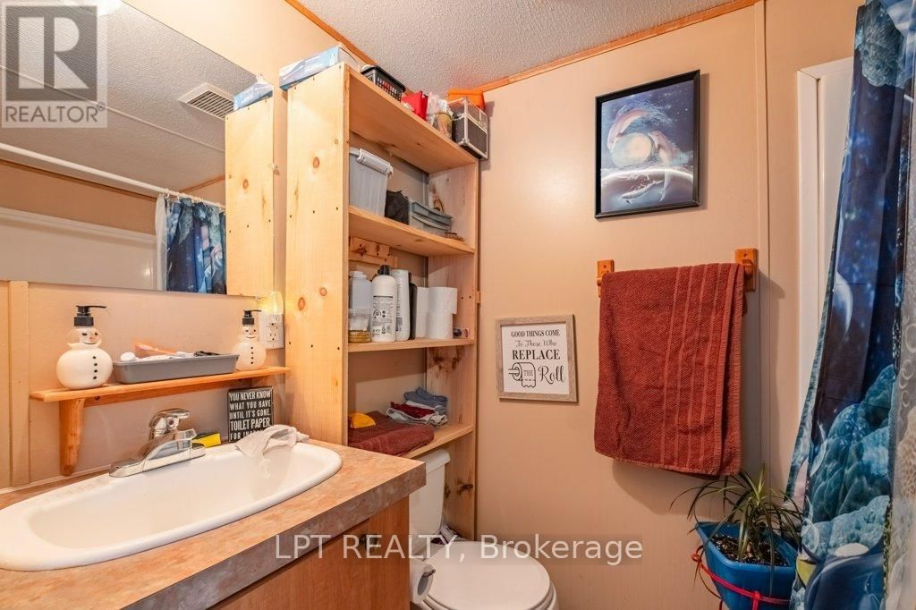 19 - 5633 BATH ROAD Image 19