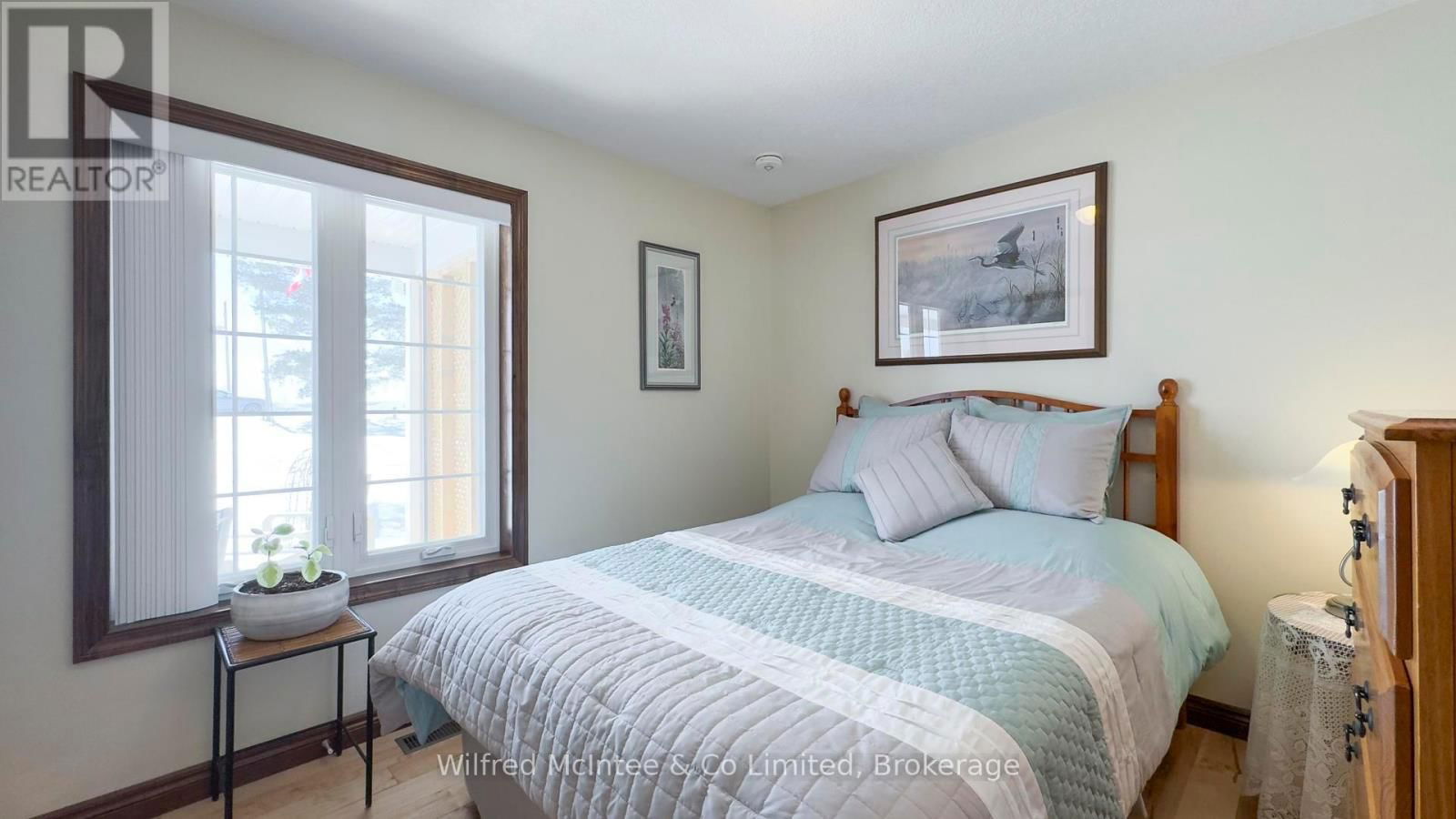 422 HAYES LAKE AVENUE Image 27