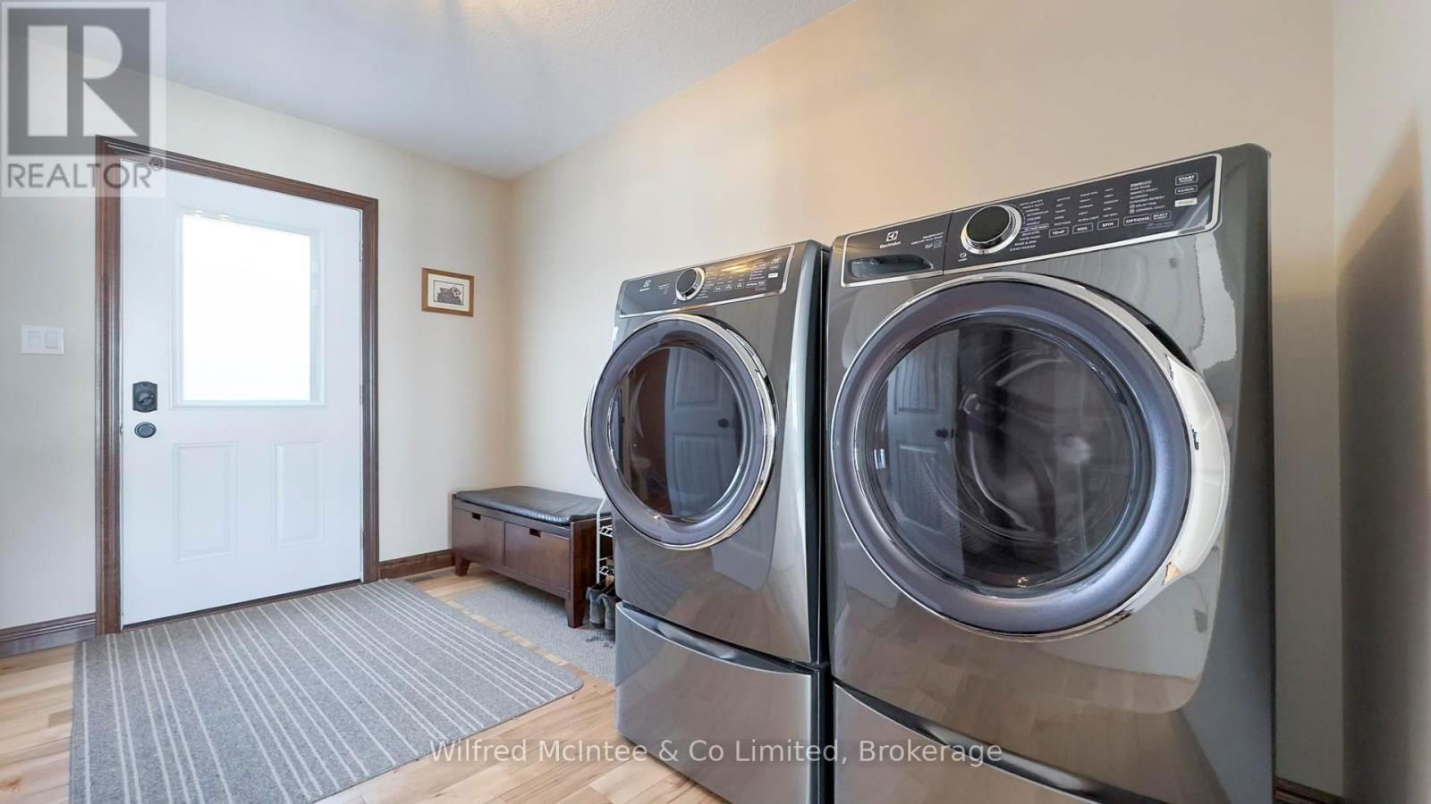 422 HAYES LAKE AVENUE Image 37