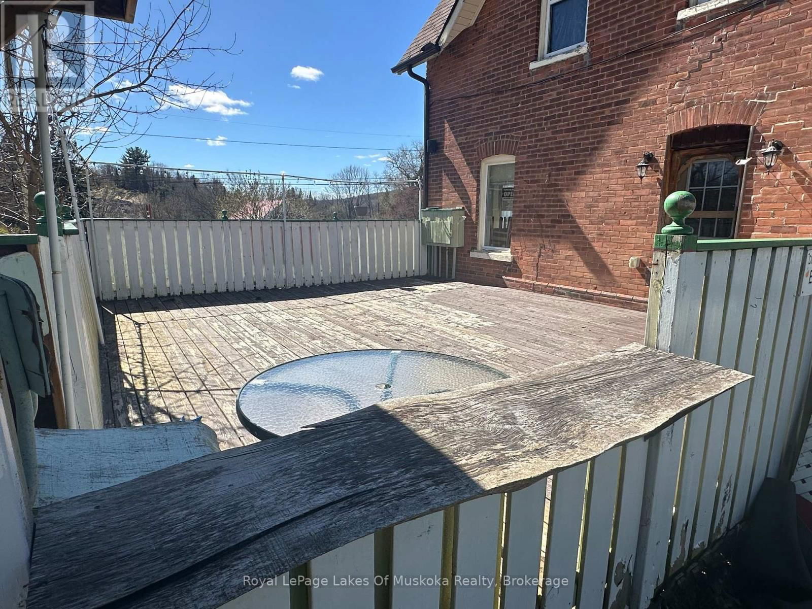 120 ONTARIO STREET Image 6