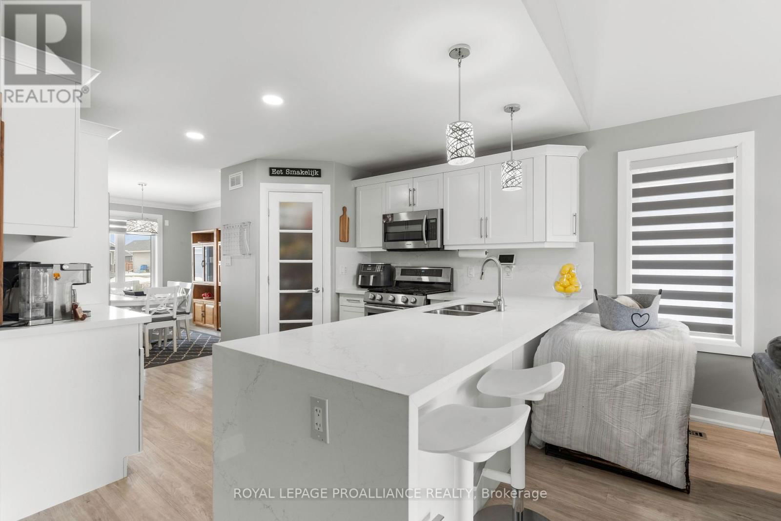 90 ALDERSGATE DRIVE Image 11