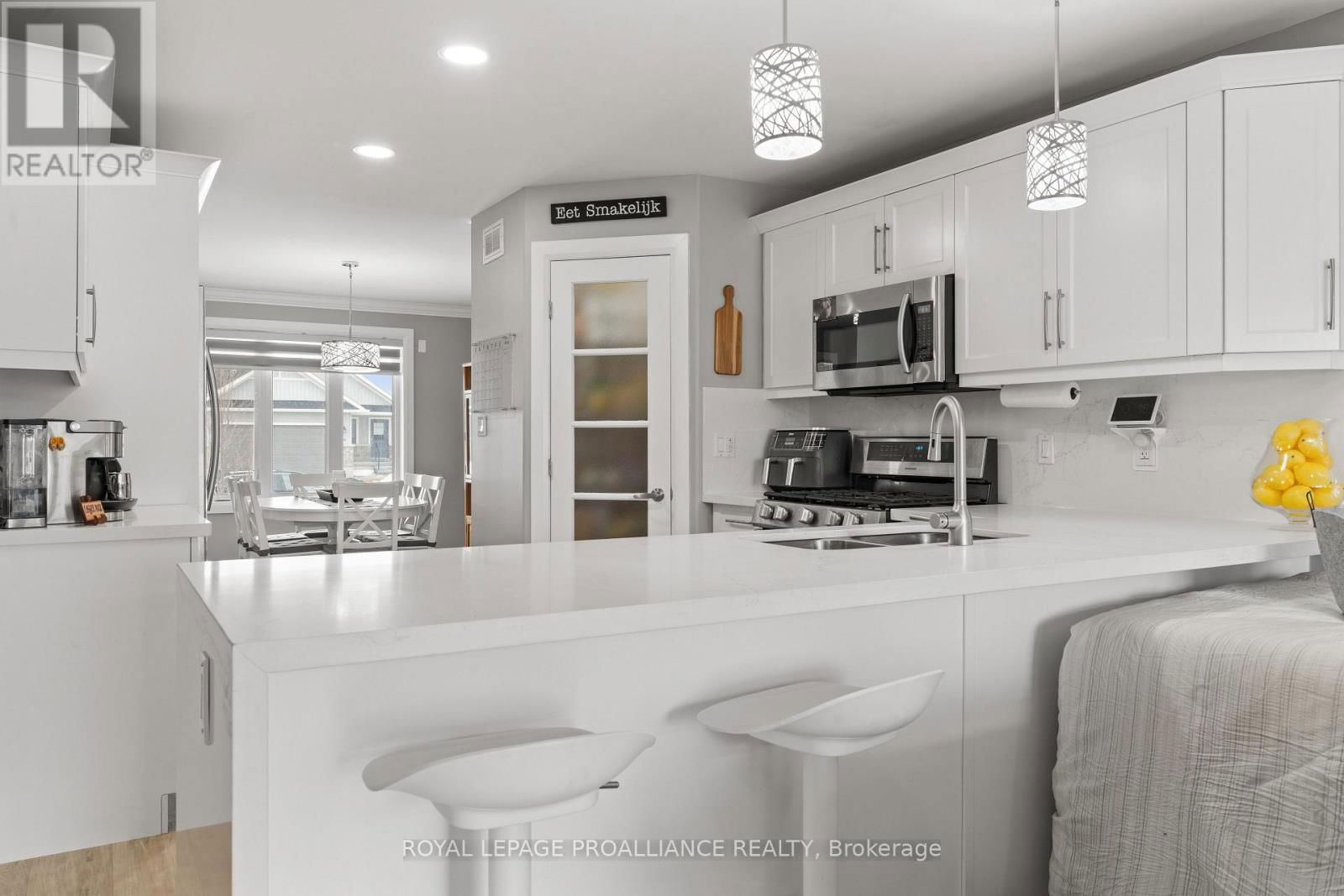 90 ALDERSGATE DRIVE Image 15
