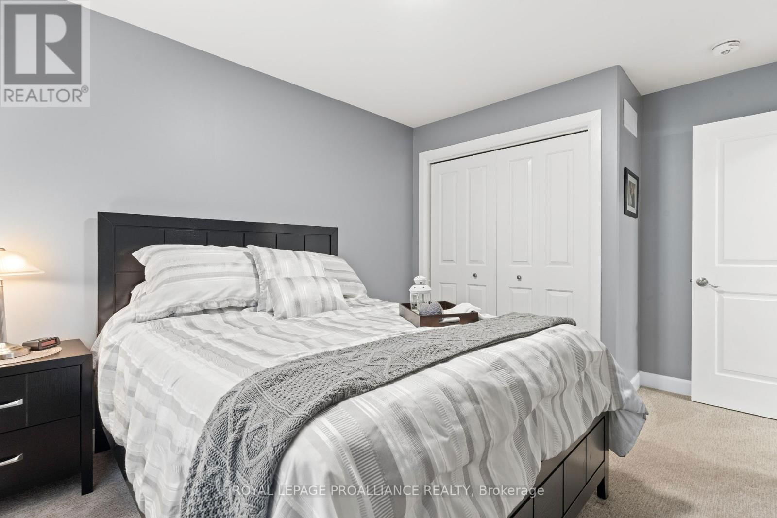 90 ALDERSGATE DRIVE Image 24