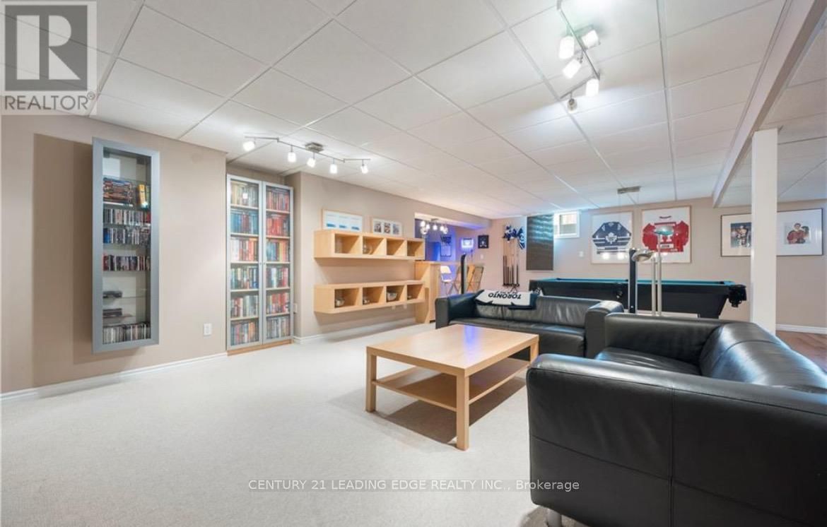 57 PARKVIEW DRIVE Image 22