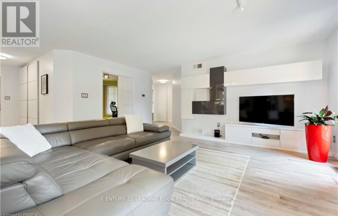 57 PARKVIEW DRIVE Image 7