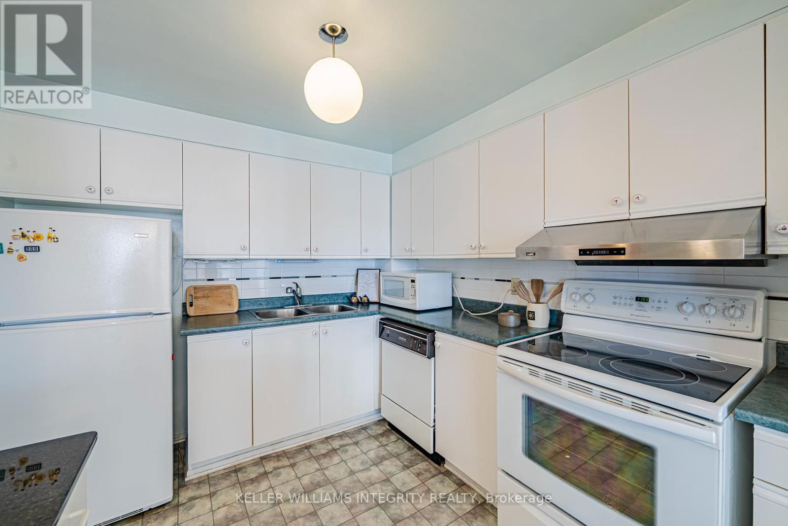 1001 - 960 TERON ROAD Image 12