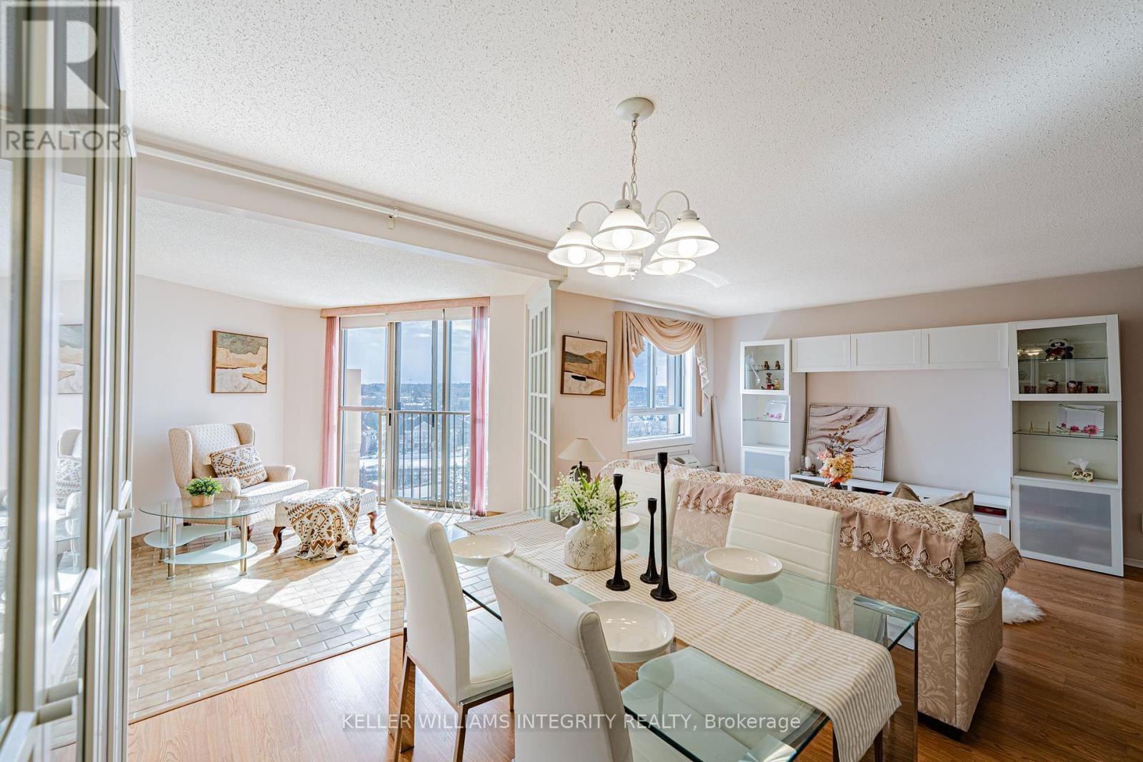 1001 - 960 TERON ROAD Image 17