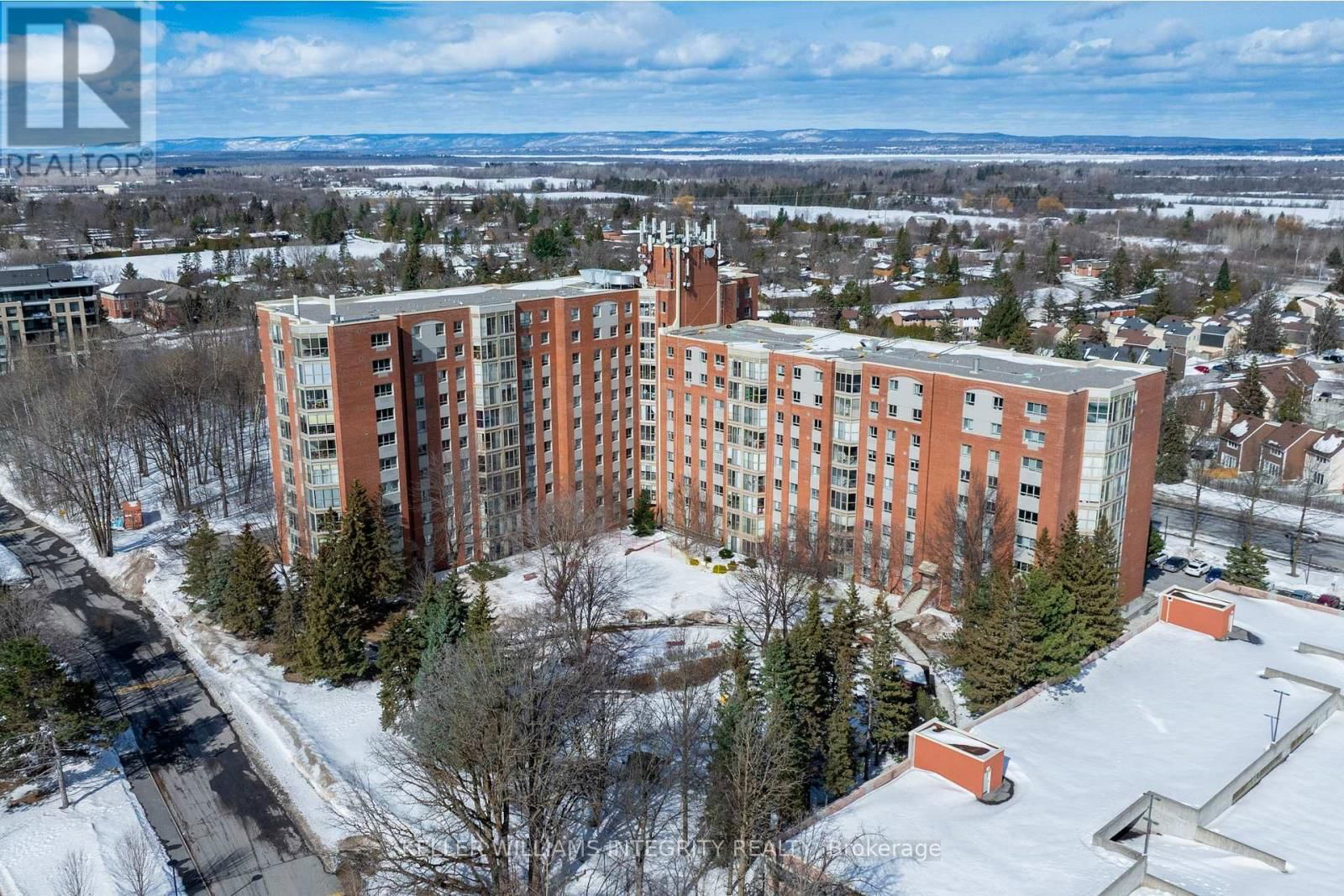 1001 - 960 TERON ROAD Image 2