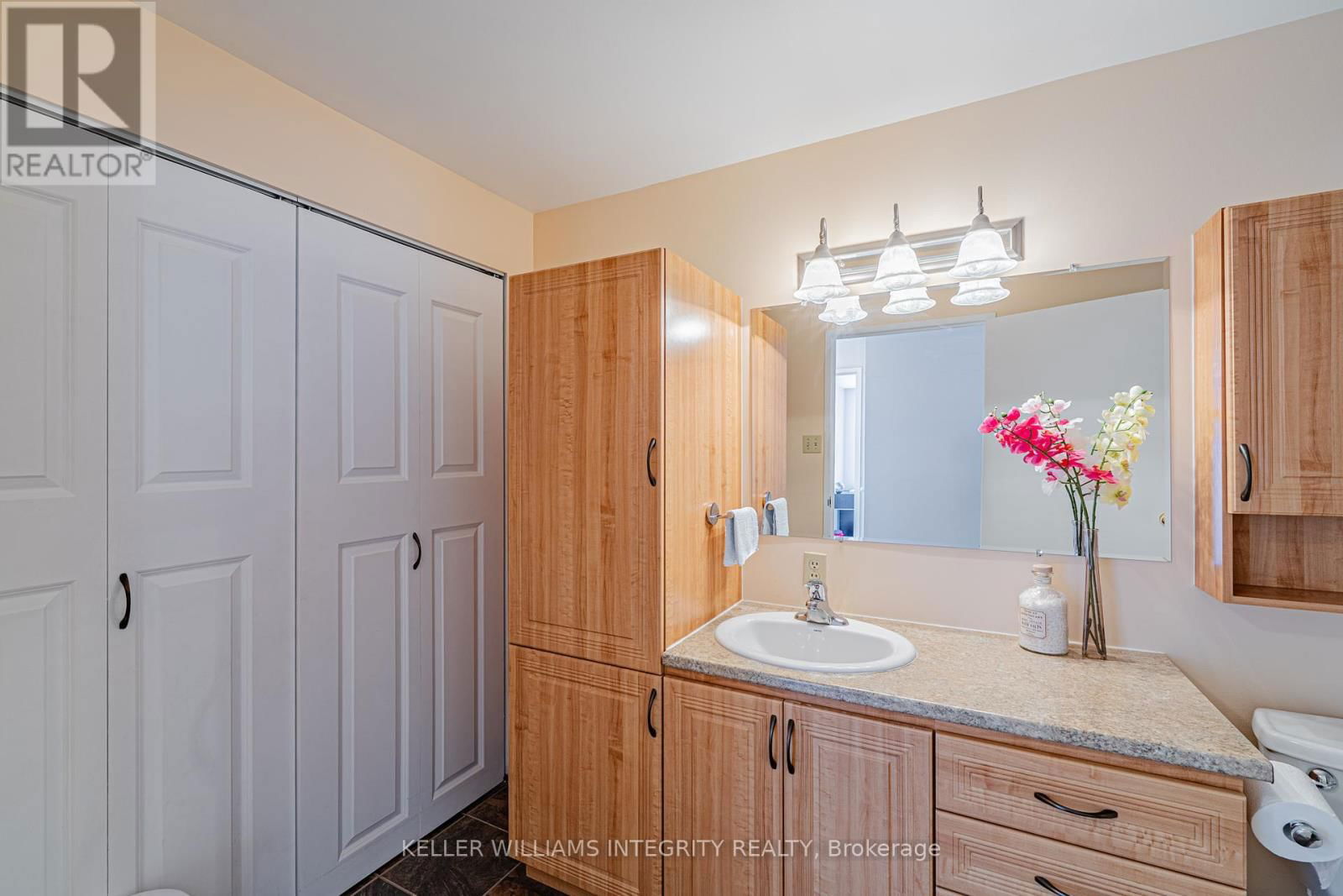 1001 - 960 TERON ROAD Image 27