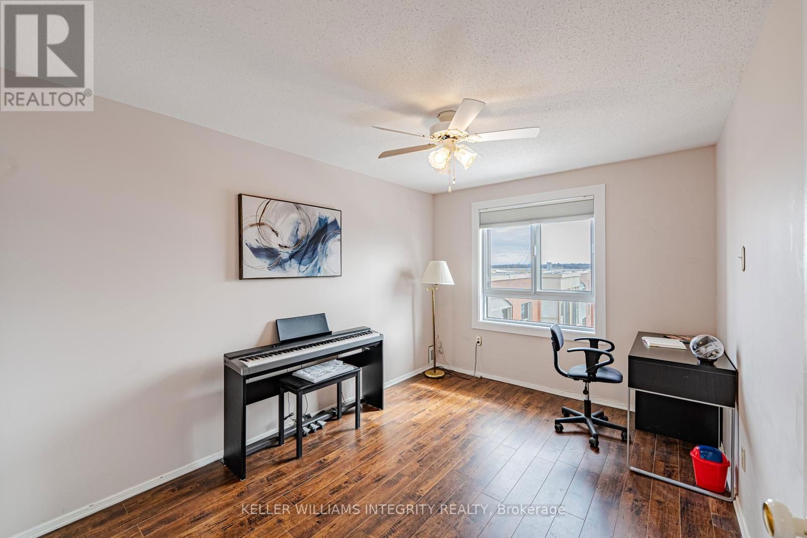 1001 - 960 TERON ROAD Image 30
