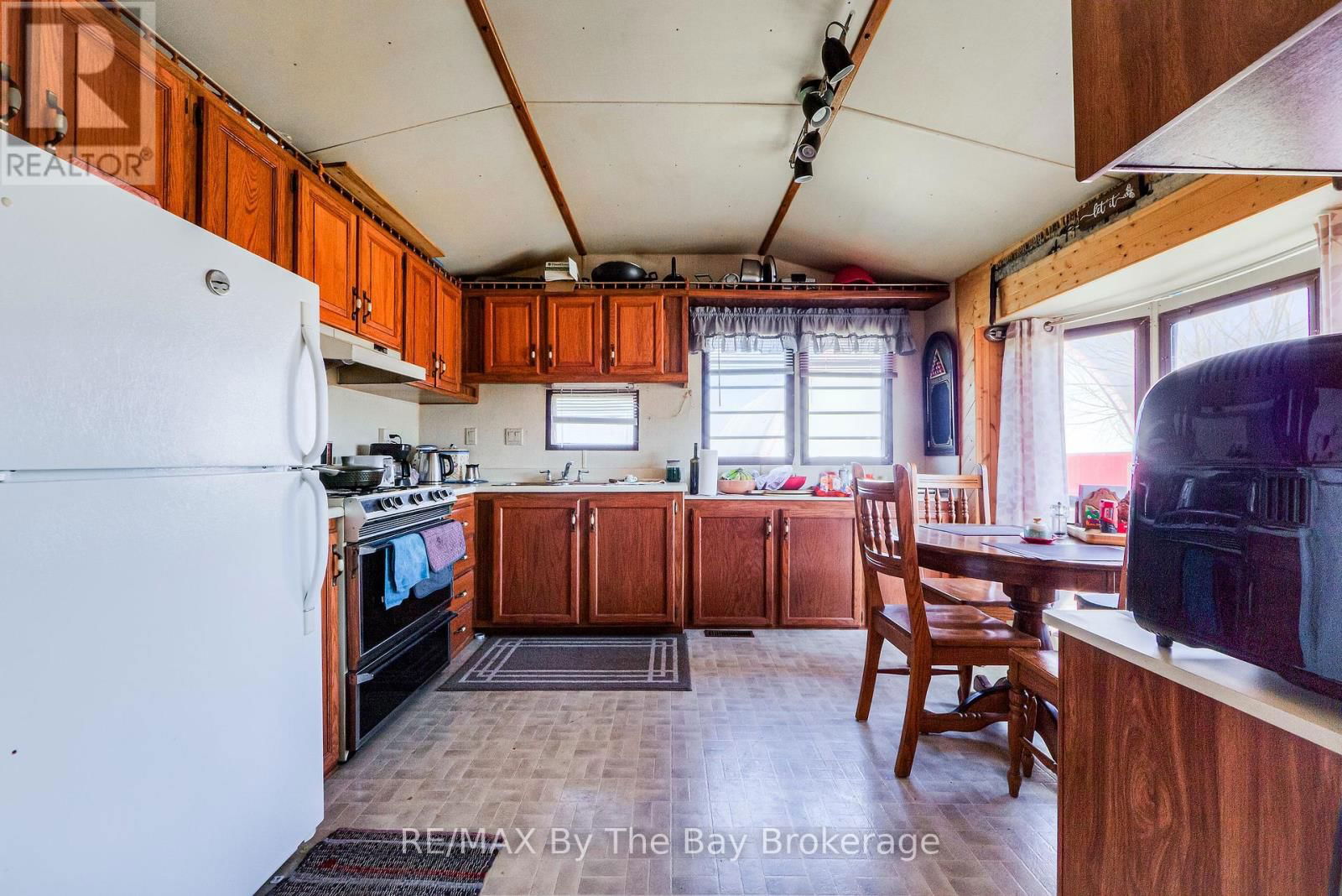 828482 MULMUR NOTTAWASAGA T LINE Image 23