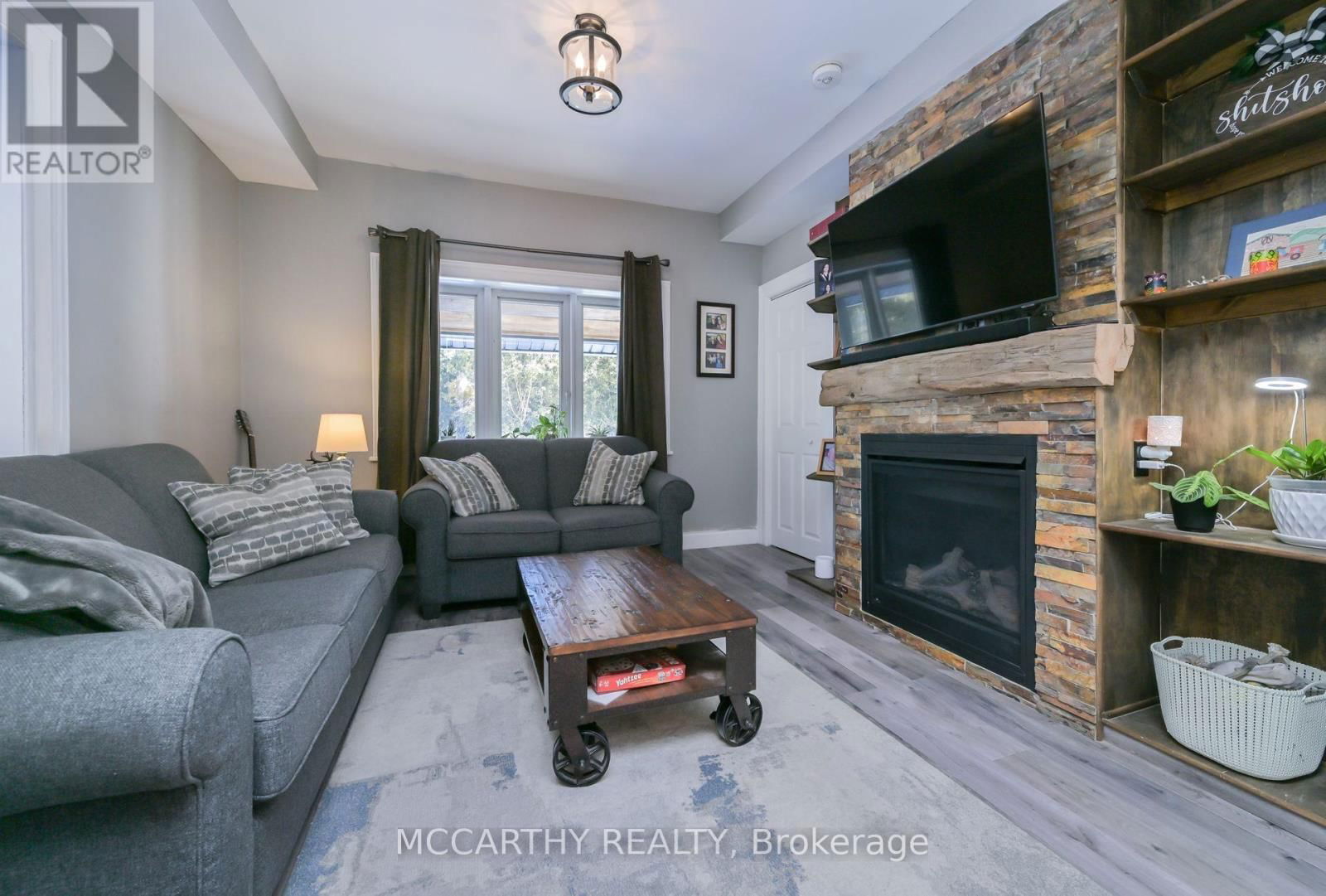 681141 260 SIDEROAD Image 15