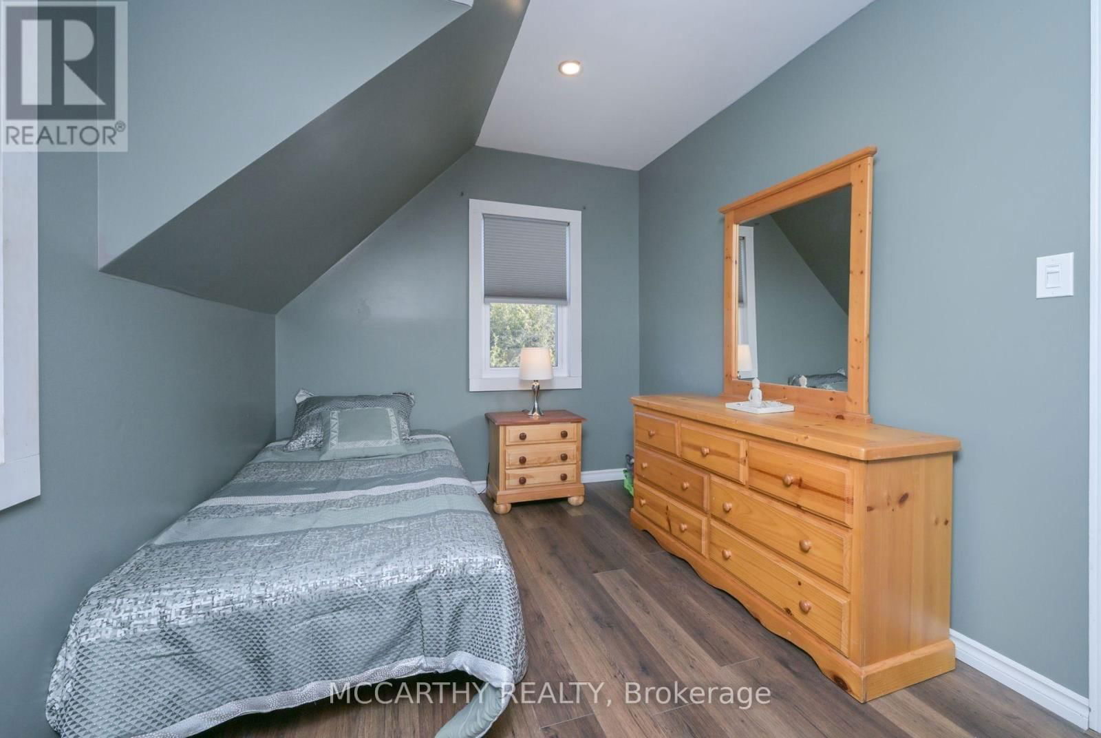 681141 260 SIDEROAD Image 32