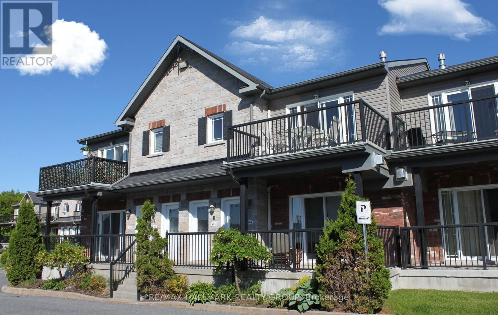 404 - 201 ELIOT DRIVE Image 1