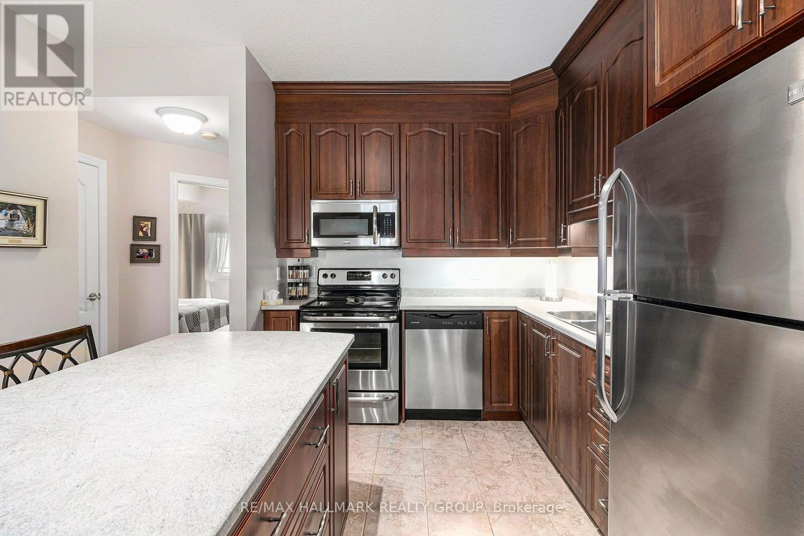 404 - 201 ELIOT DRIVE Image 10