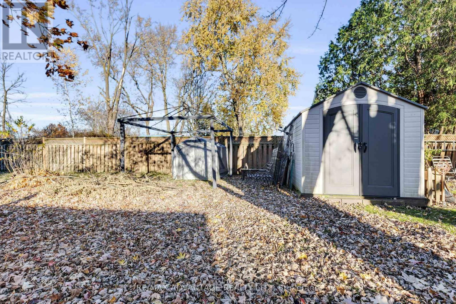 1824 AVALON STREET Image 25