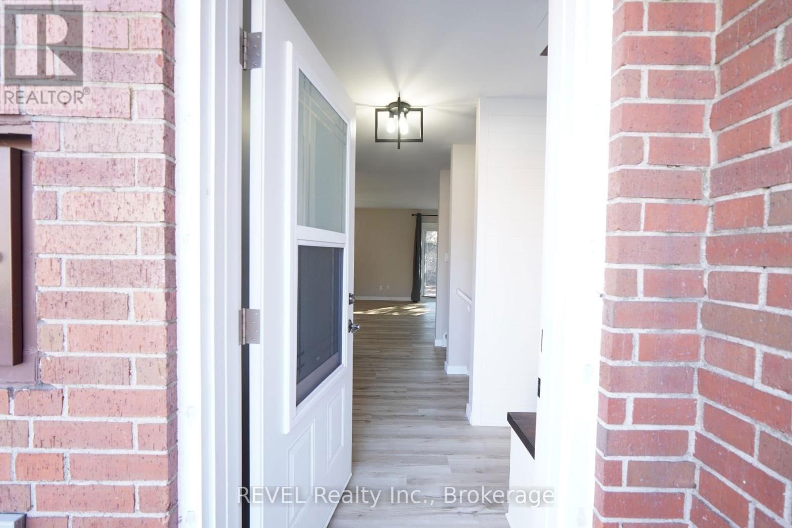 74 - 6453 COLBORNE STREET Image 1