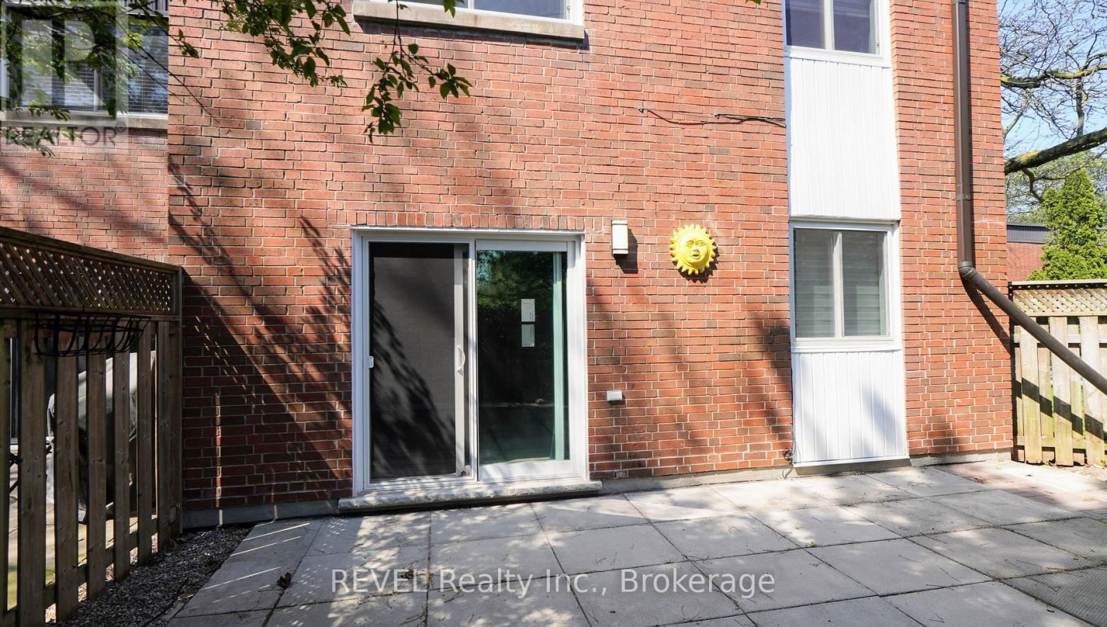 74 - 6453 COLBORNE STREET Image 30