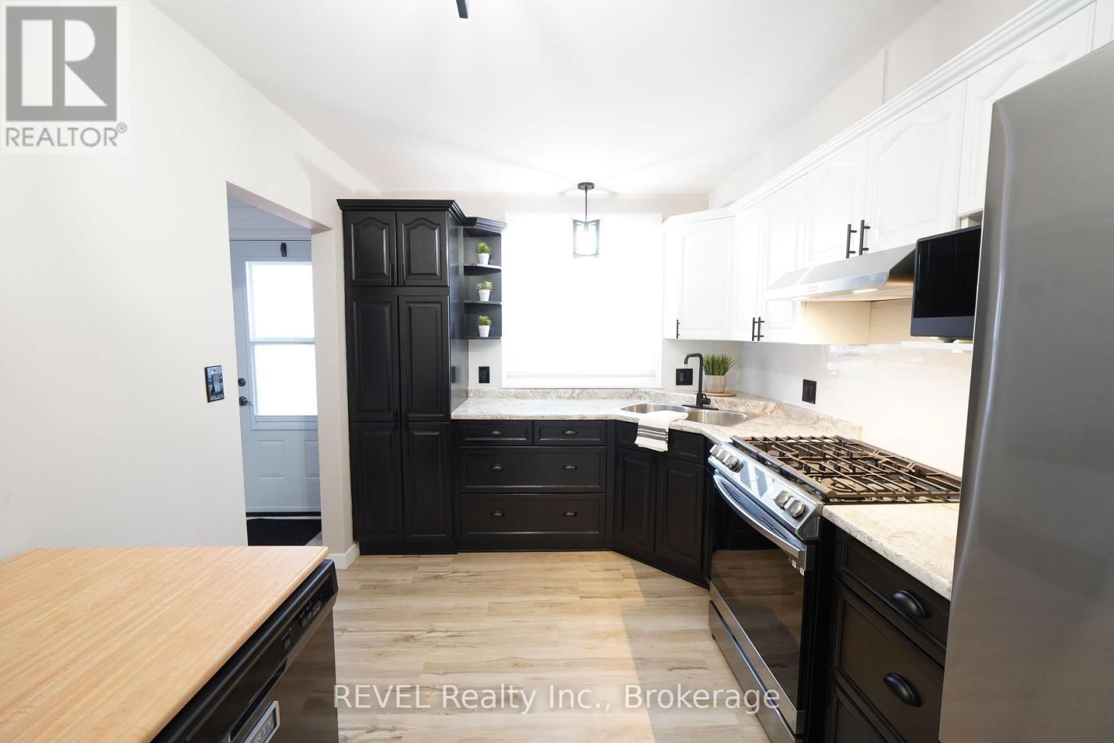 74 - 6453 COLBORNE STREET Image 6