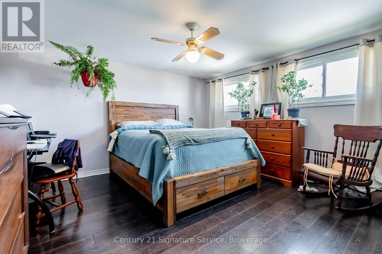752 EMPIRE ROAD Image 12