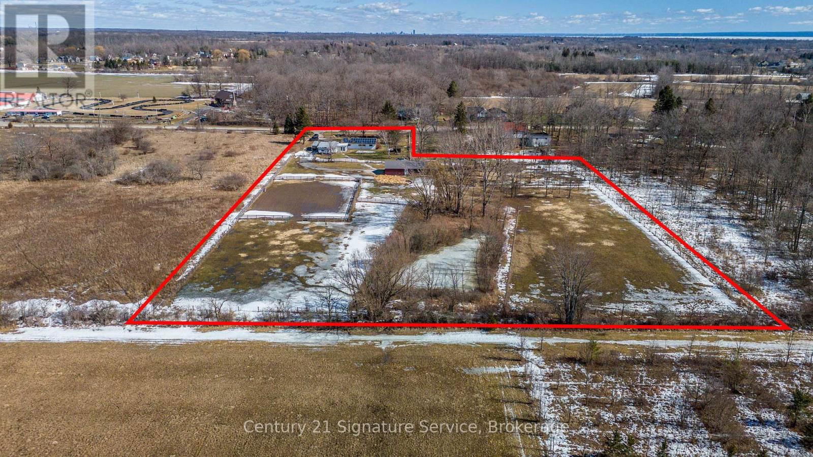 752 EMPIRE ROAD Image 31