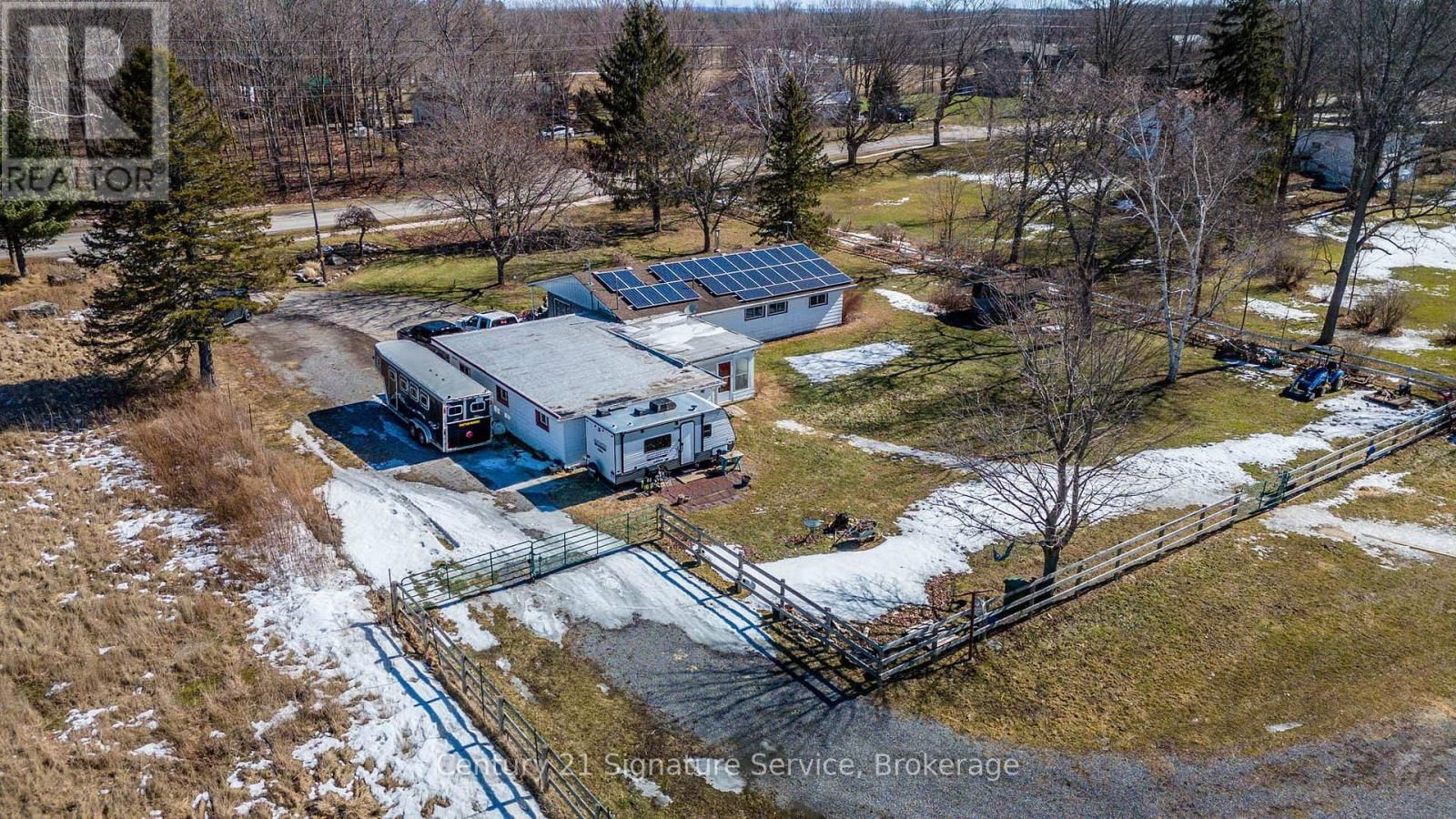 752 EMPIRE ROAD Image 33