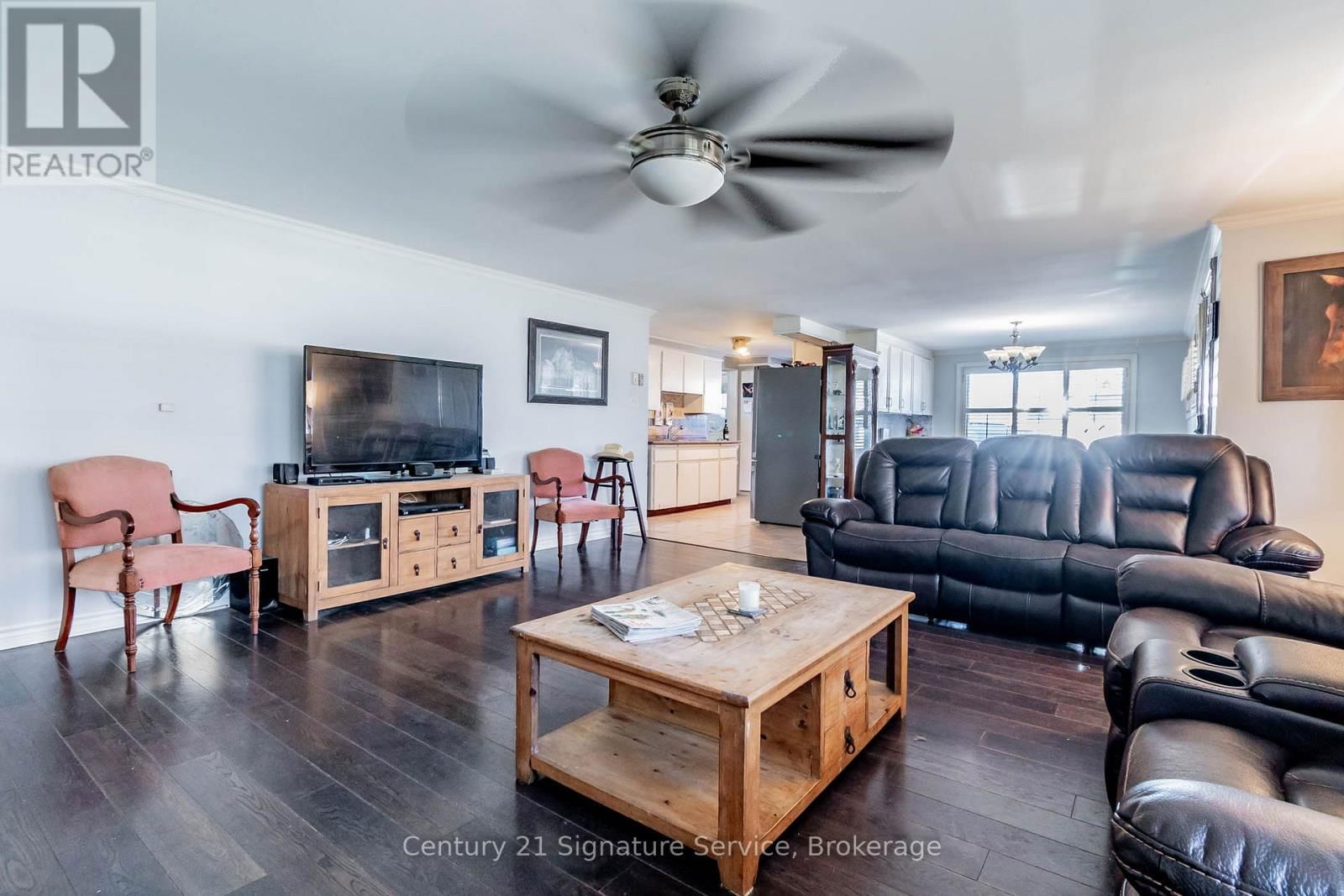 752 EMPIRE ROAD Image 5