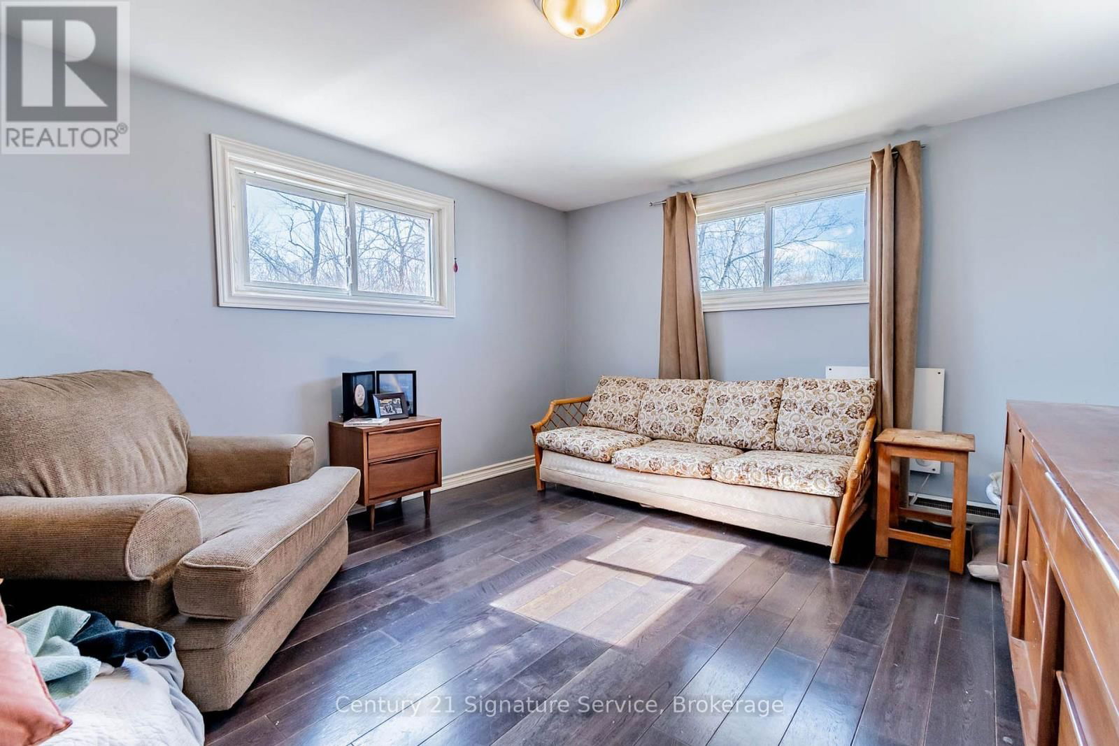 752 EMPIRE ROAD Image 9
