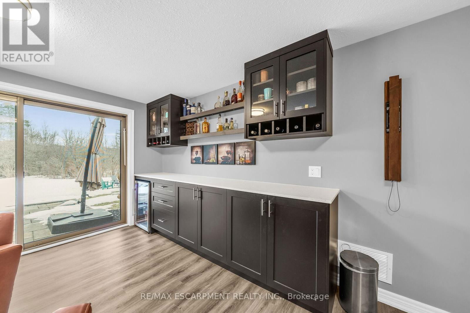 92 CELTIC DRIVE Image 26