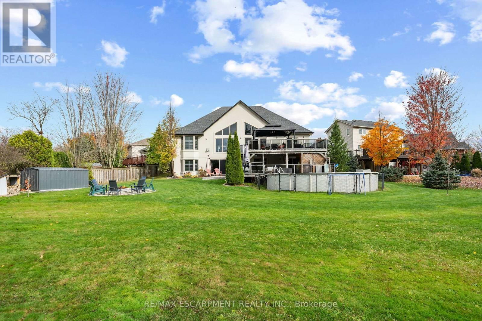 92 CELTIC DRIVE Image 44