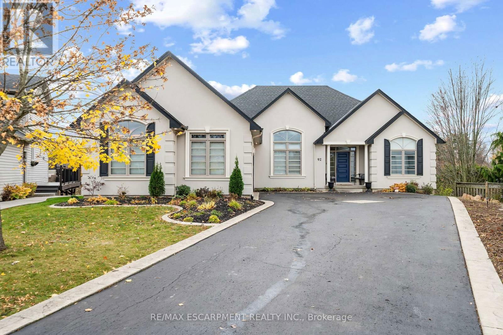92 CELTIC DRIVE Image 50