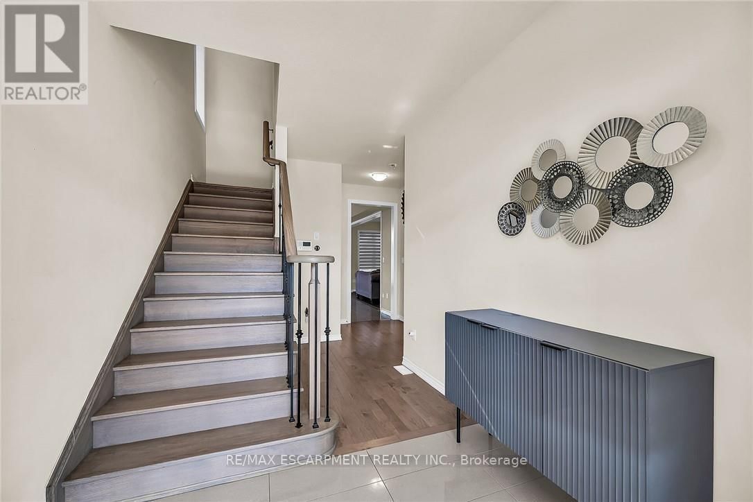 14 OAKTREE DRIVE Image 3