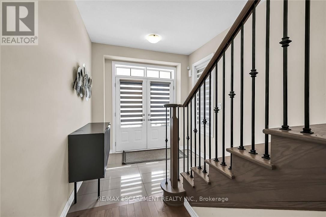 14 OAKTREE DRIVE Image 4