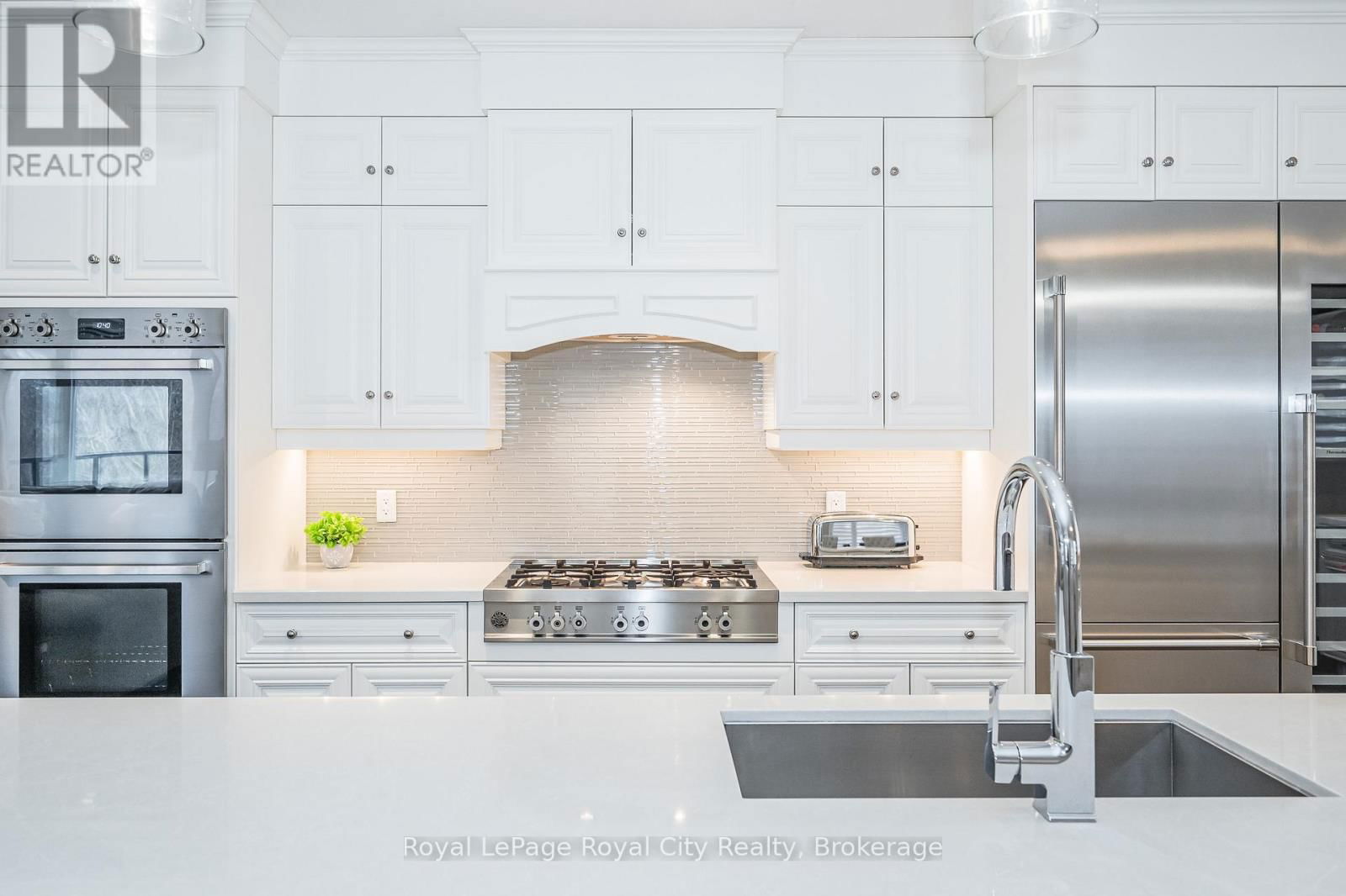 84 MCCANN STREET Image 13