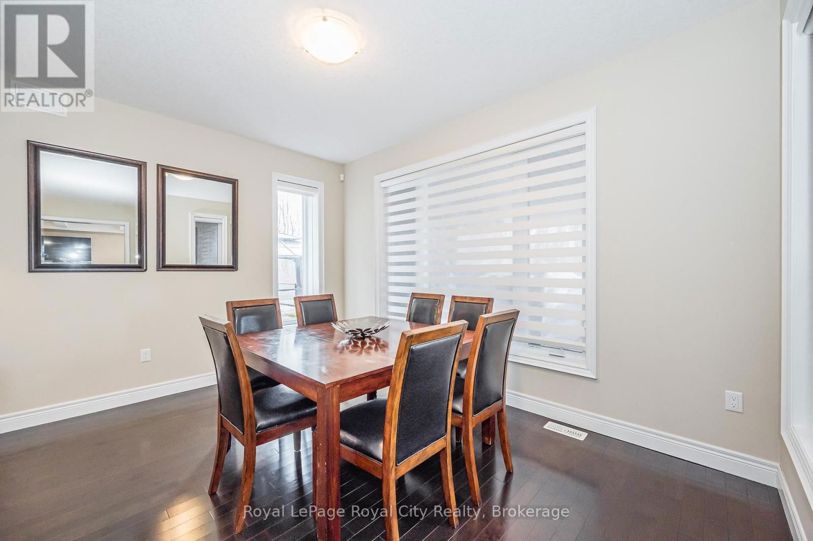 84 MCCANN STREET Image 17