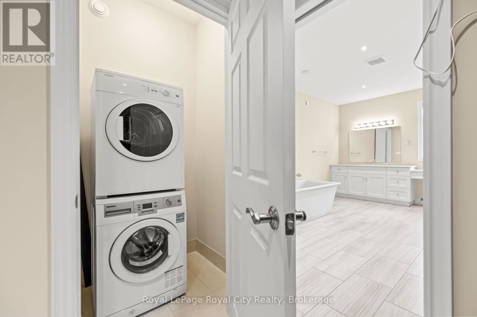 84 MCCANN STREET Image 25