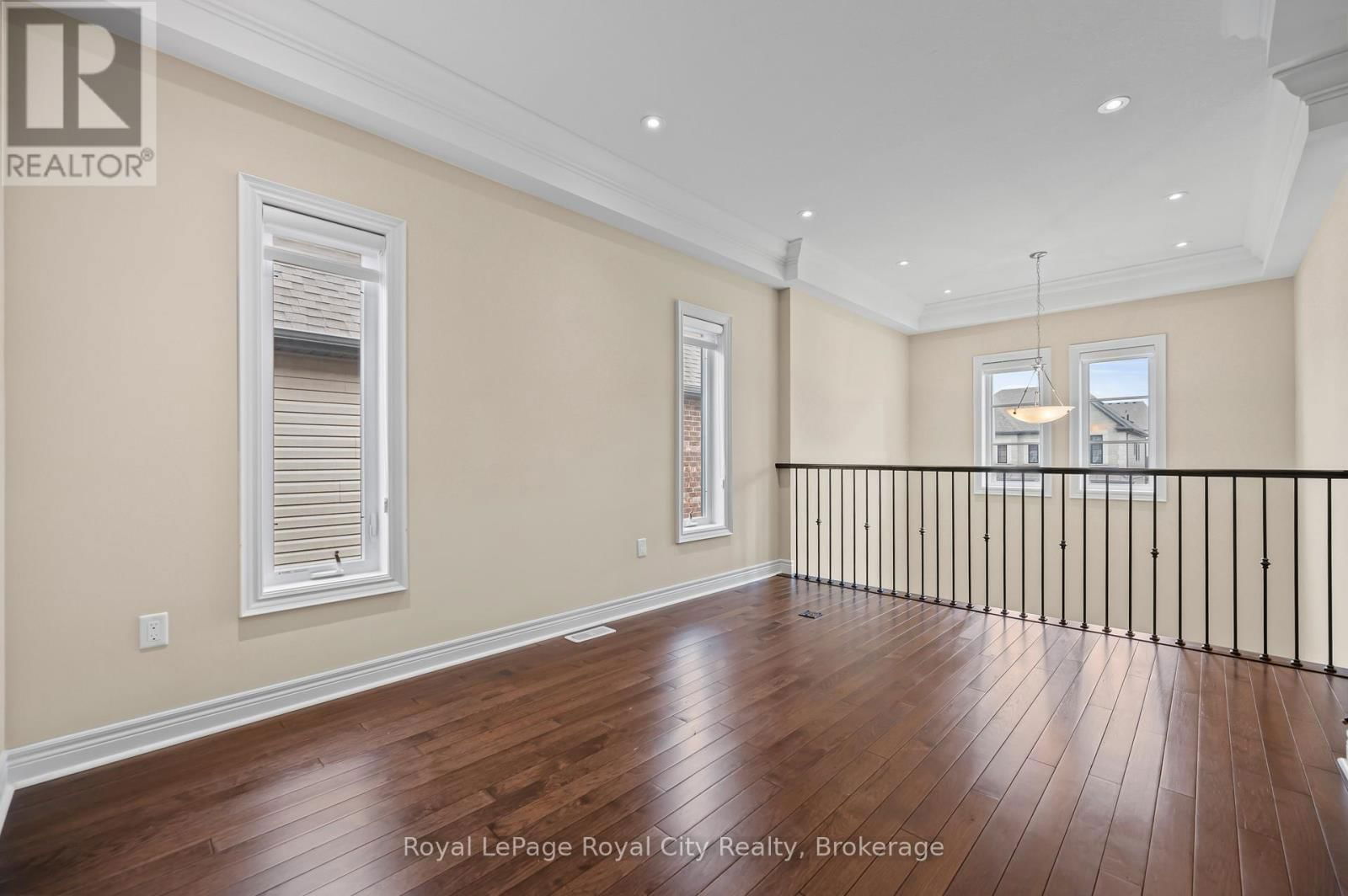 84 MCCANN STREET Image 35