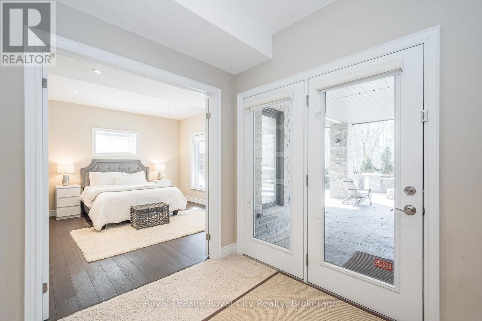 84 MCCANN STREET Image 39