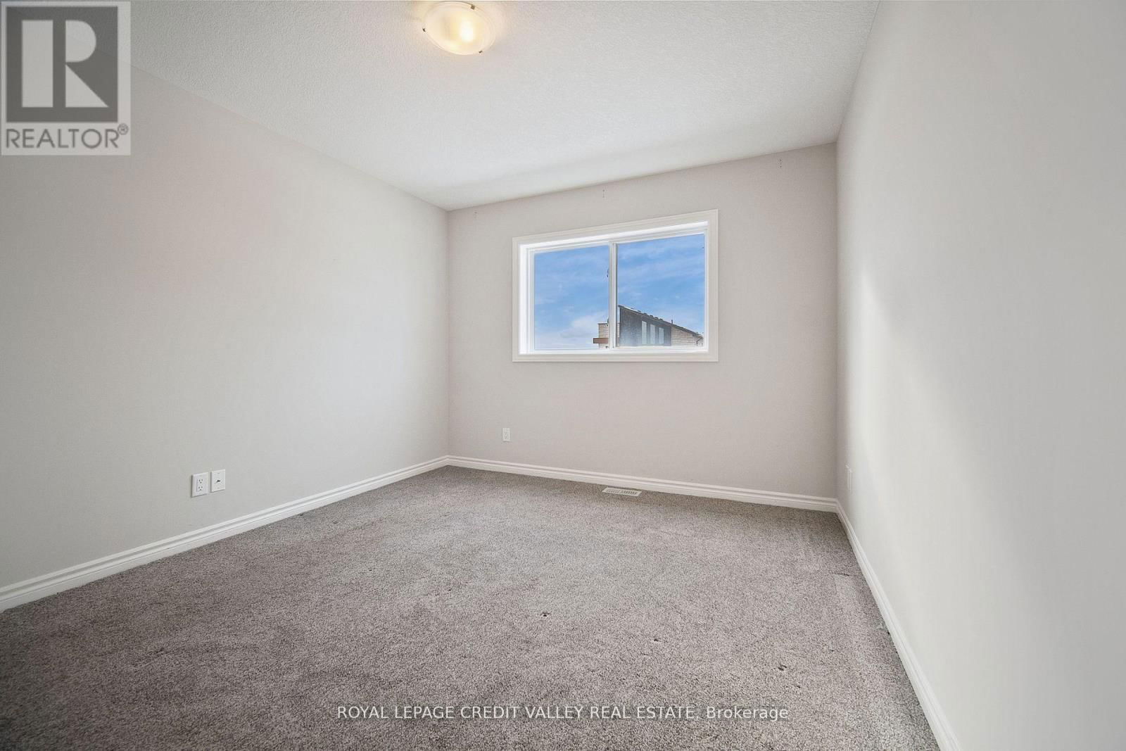 198 MIDDLETON AVENUE Image 33