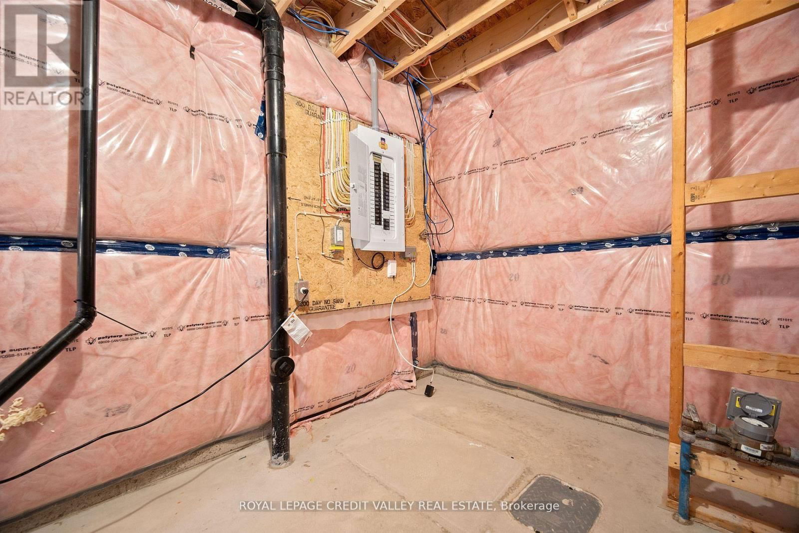 198 MIDDLETON AVENUE Image 40