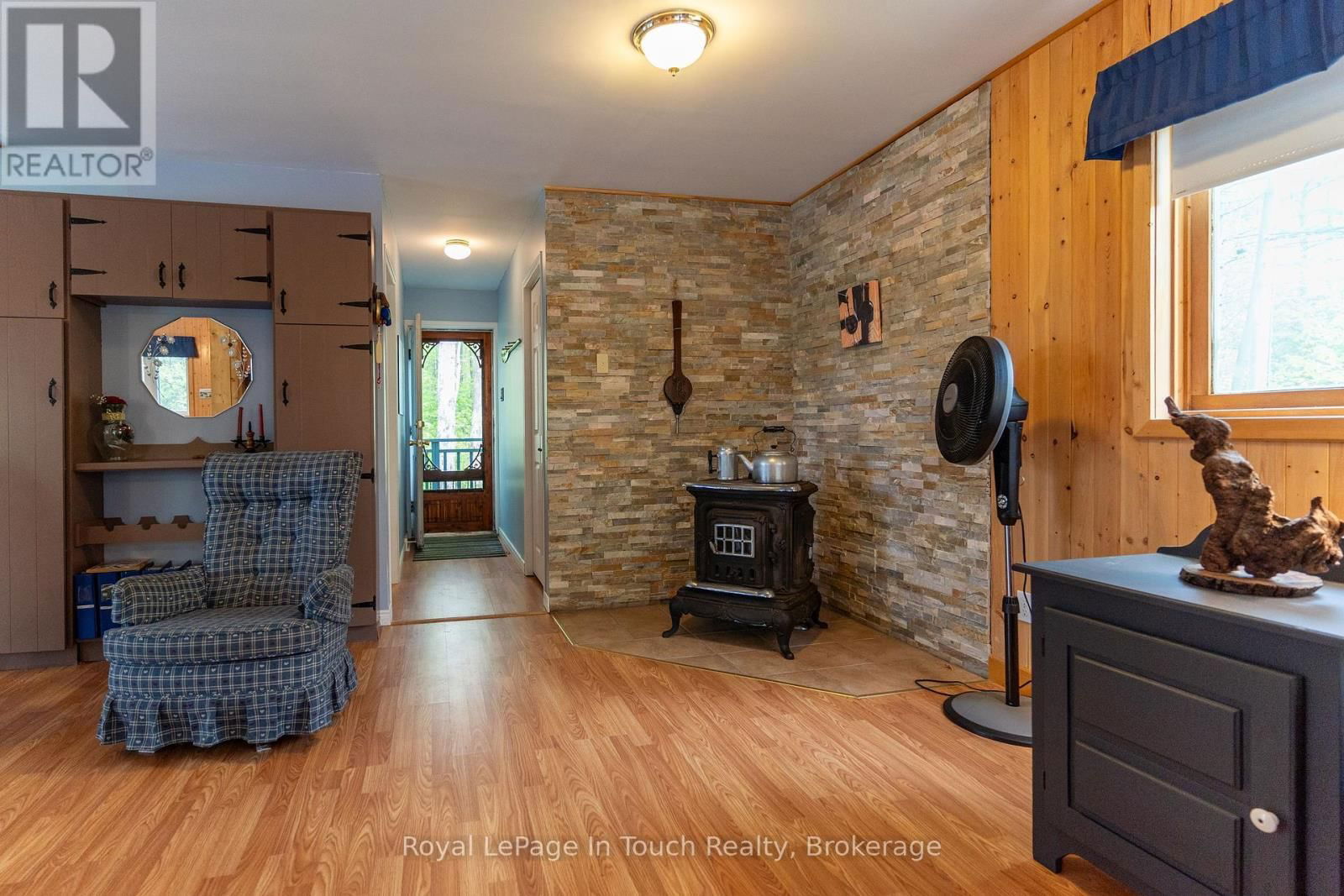 10080 GEORGIAN BAY SHORE Image 12