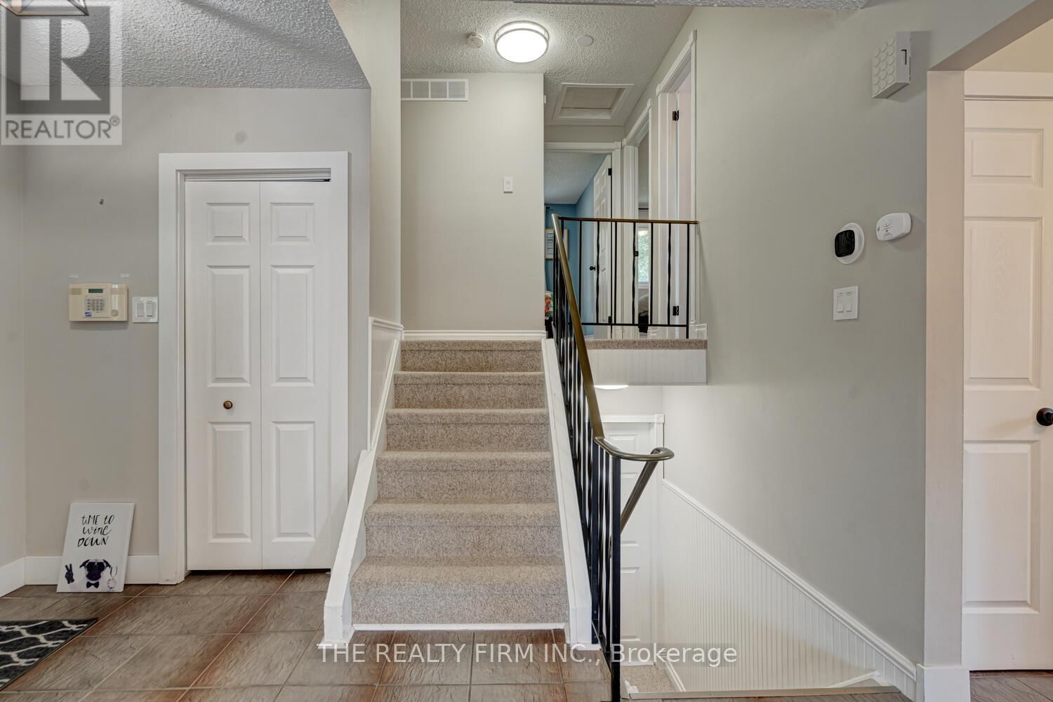 42 BEECHMOUNT CRESCENT Image 10