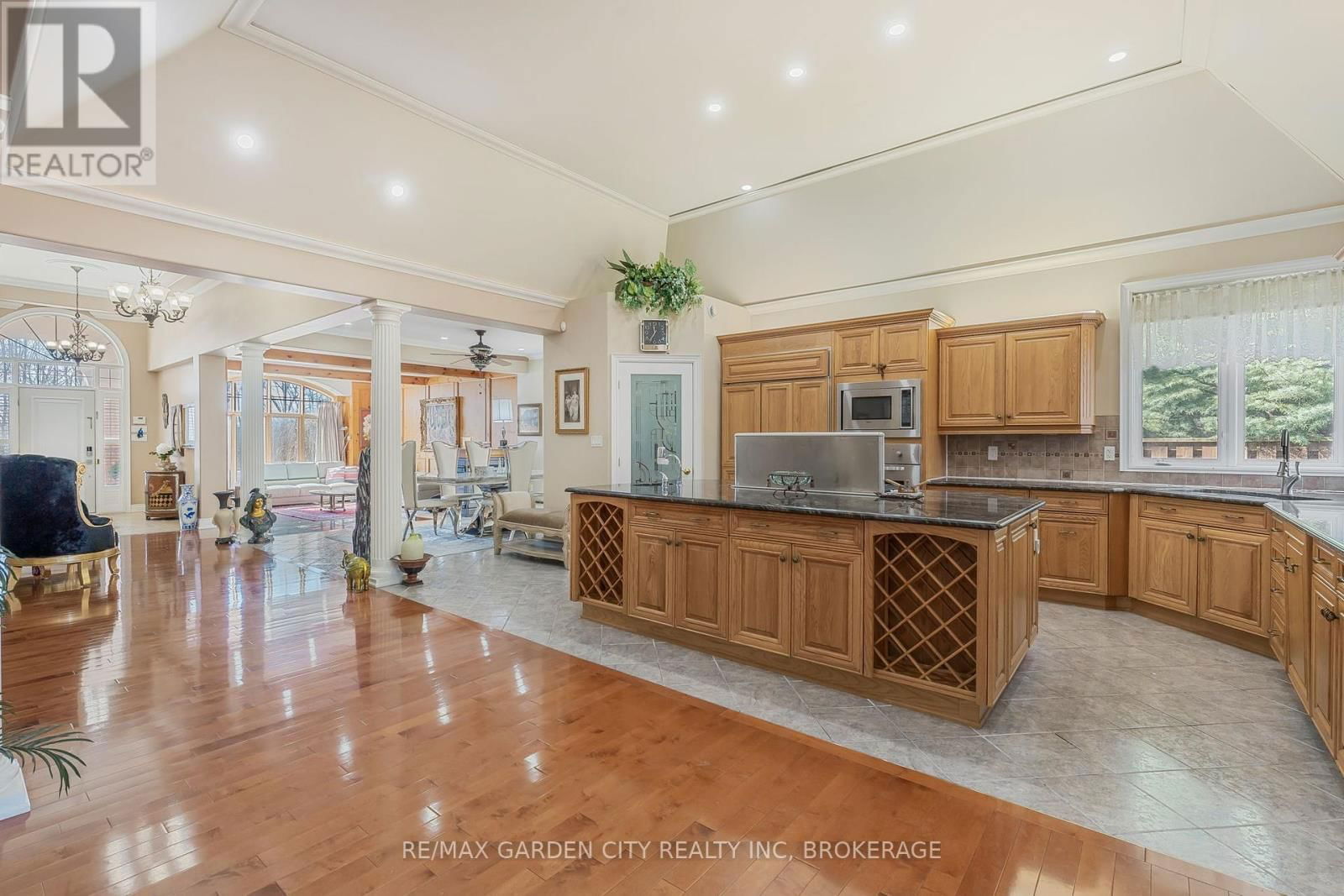 1031 PELHAM ROAD Image 13